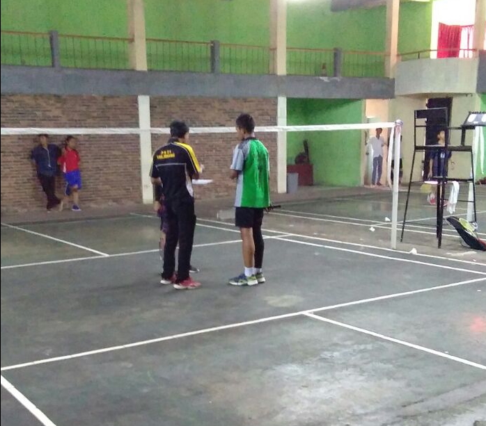 Badminton