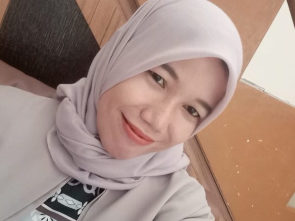 Nella Desriana, S.Pd Nella Desriana, S.Pd