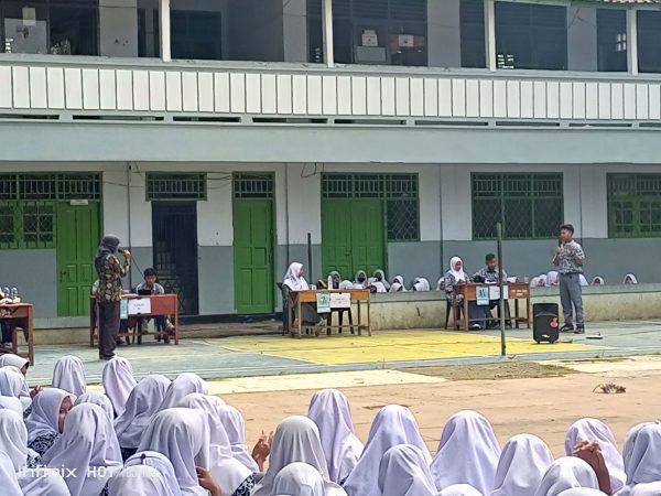 Sesi Debat Pasangan Calon Ketua & Wakil Ketua OSIS SLTA Nur El-Falah